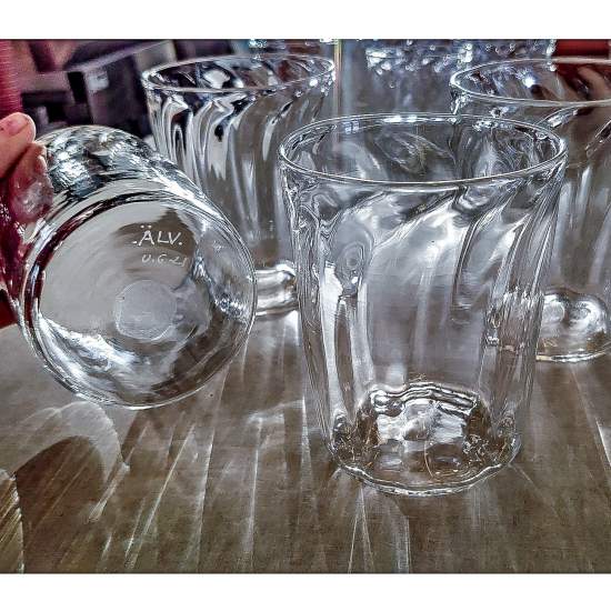 Bäck, glas 280kr